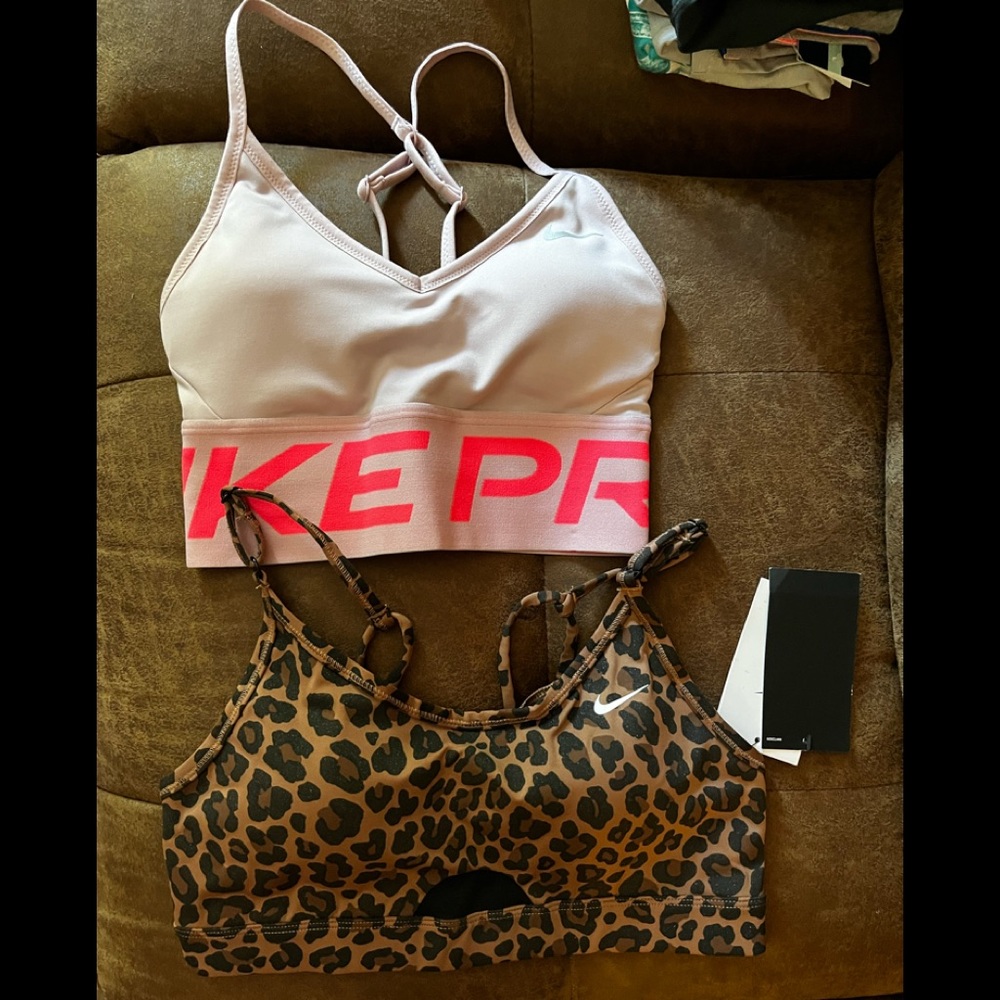 NWOT Nike Sport Bra
